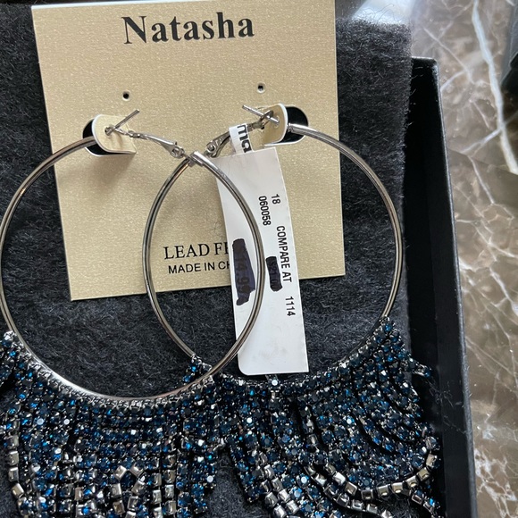 NATASHA
fringed crystal statement necklace set - Picture 6 of 6